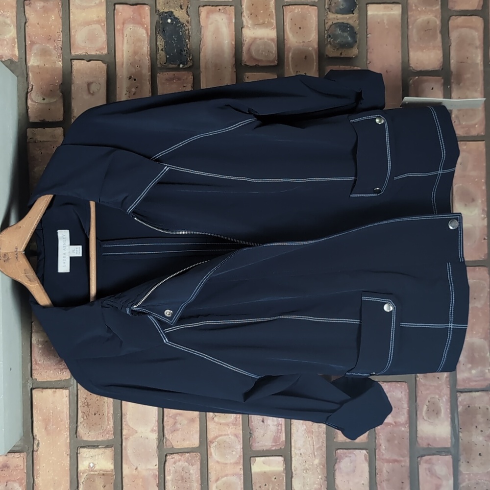 NWT Laura Ashley Navy Blue Lightweight Tuscon Villa Jacket, Petite L